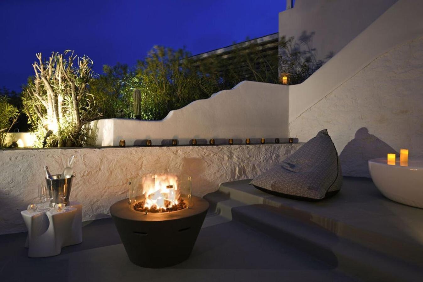Villa Dafni 4Bed With Pool In Kalafatis Spilia Mykonos Town Eksteriør bilde